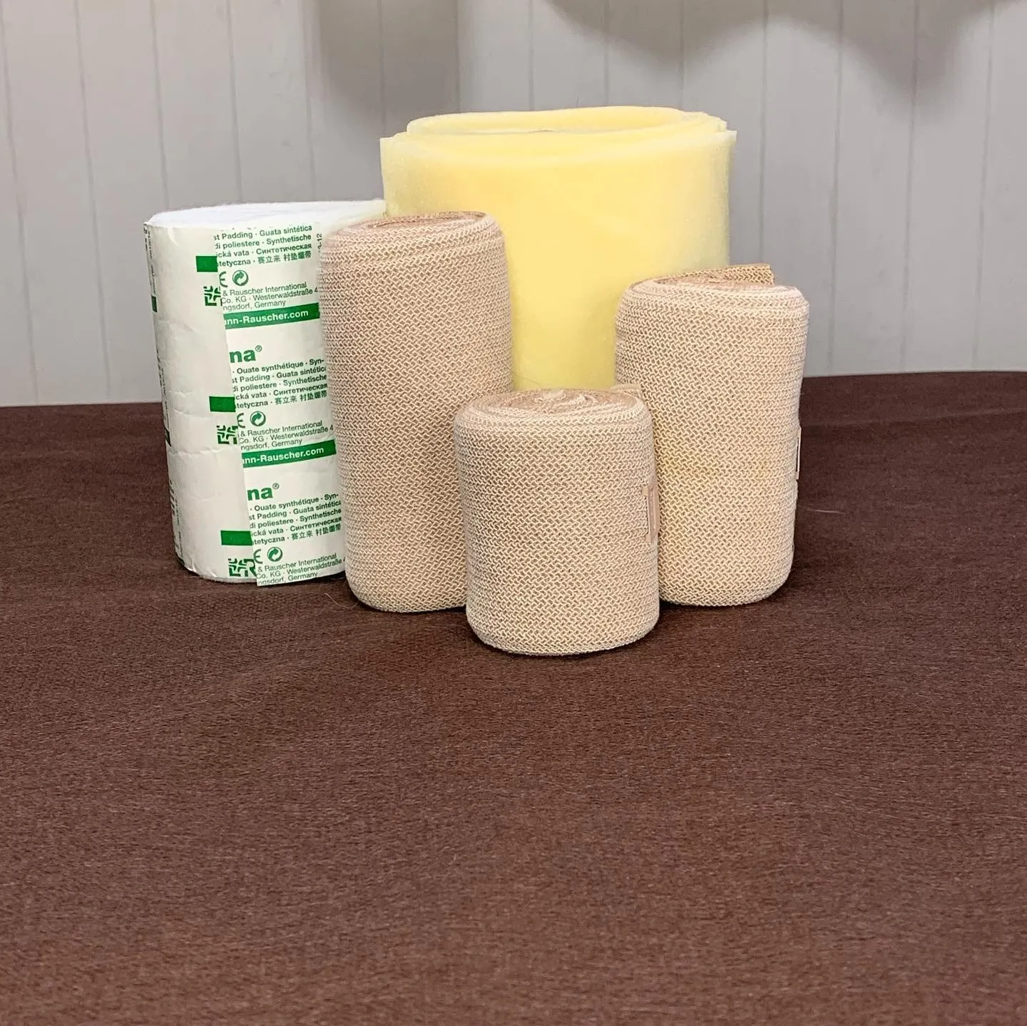 圧迫(複合的療法>多層包帯法)